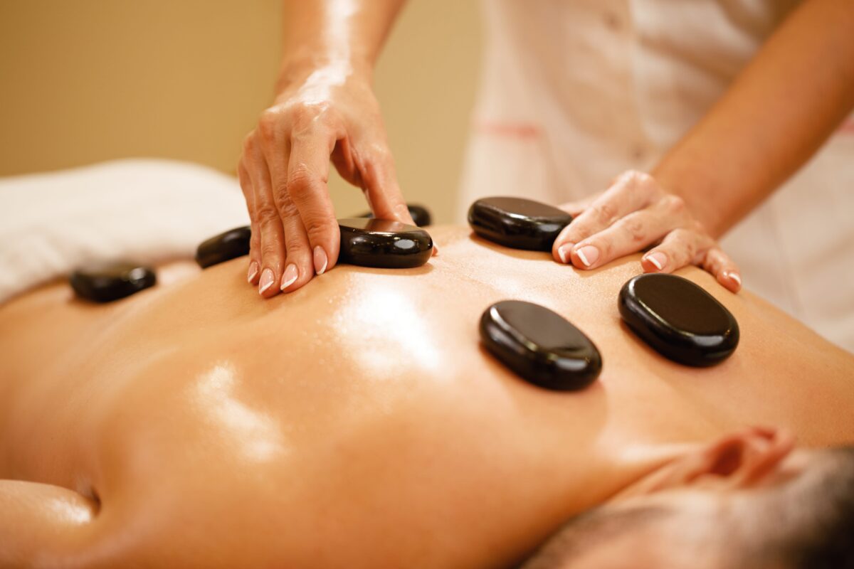 Looking for Massage Girls in Nha Trang for Foreign Tourists
